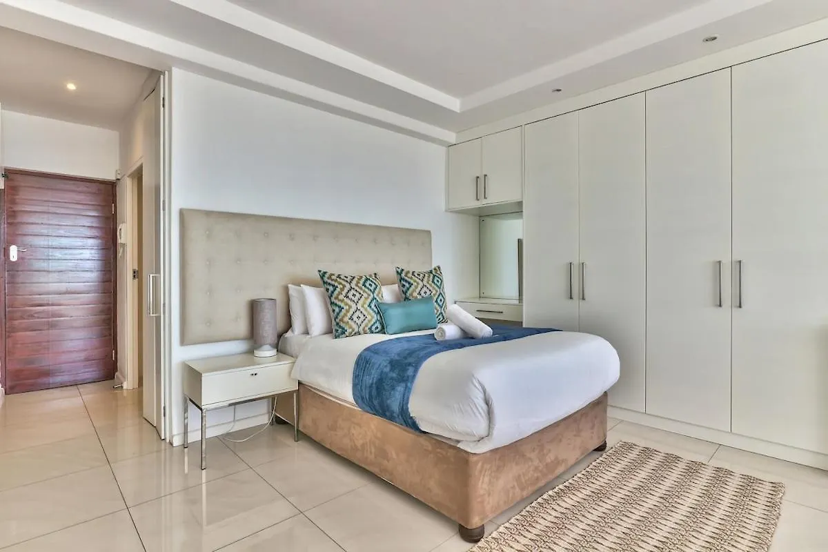 Beachfront Apartment With Wi-Fi! Cape Town Güney Afrika